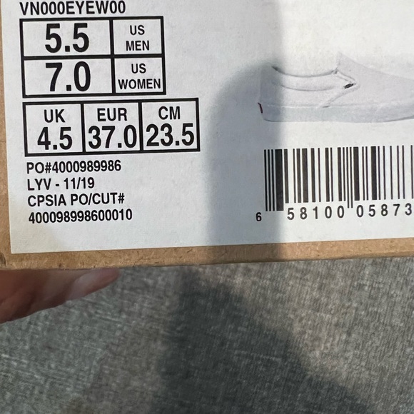 Vans Shoes - Picture 6 of 6